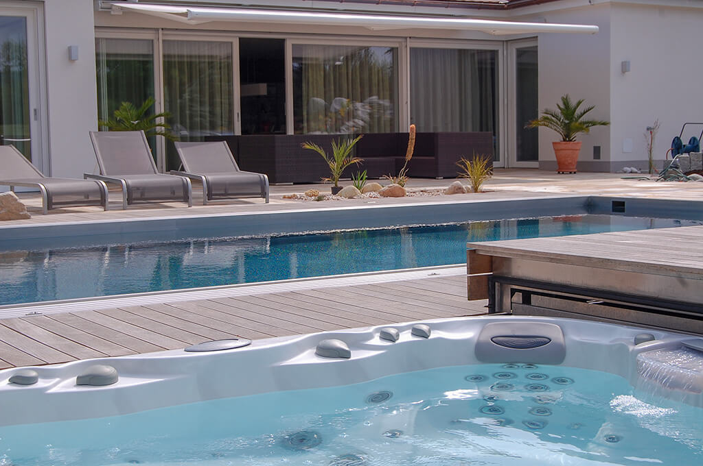 Pool Lounge® und Pool