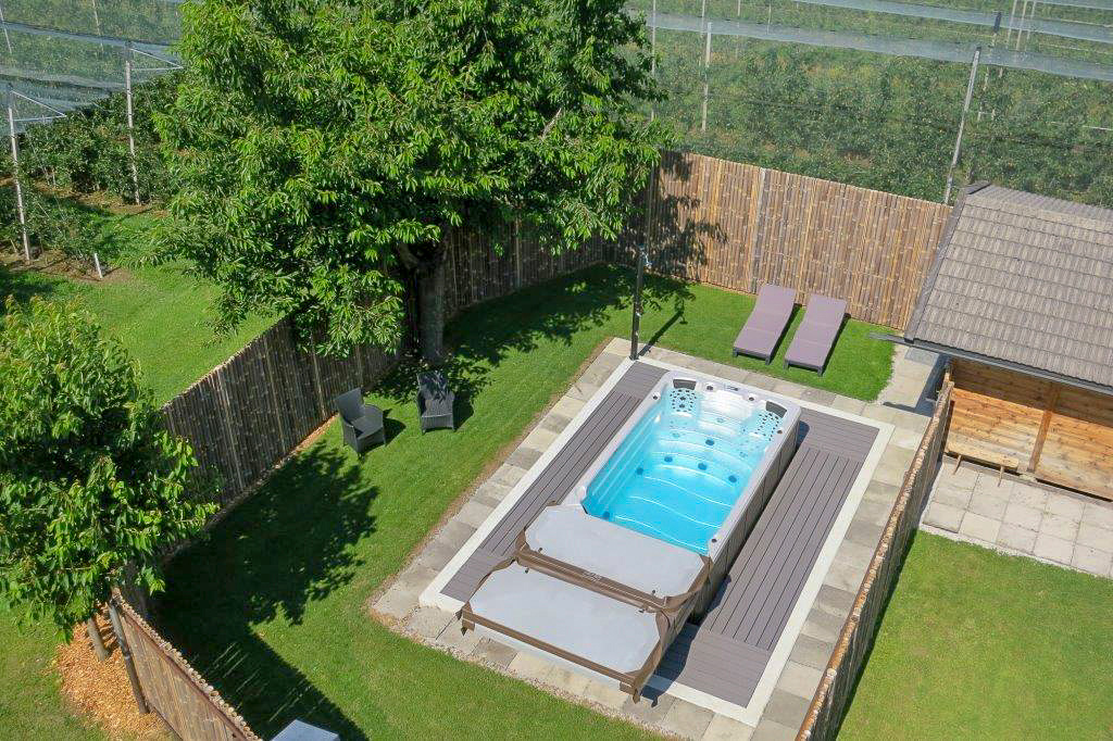 Swim Spa mit Abdeckung Ansicht von oben