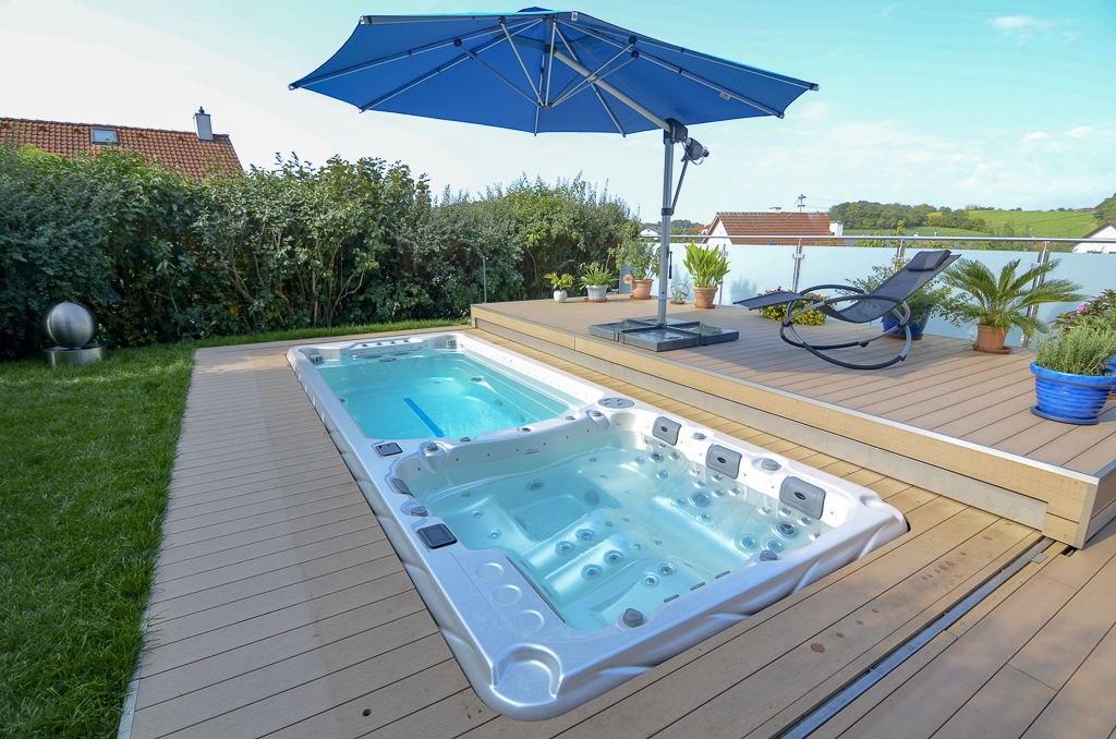 Armstark Swim Spa Referenz Boost und Pool Lounge®