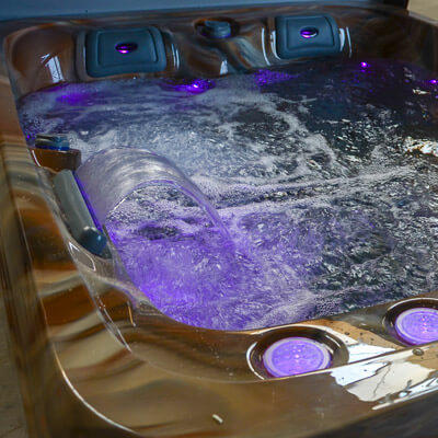 armstark_whirlpool_austria_beleuchtung Beleuchtungssystem des Armstark Whirlpools Austria der Serie Skyline Spas