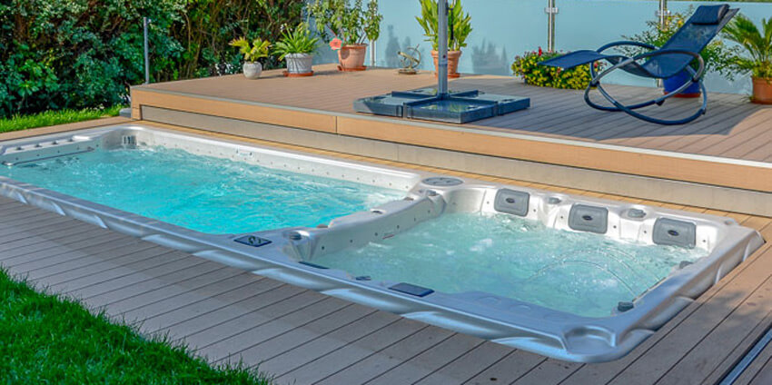 Pool Lounge® - die begehbare und elektrische Abdeckung für Spas