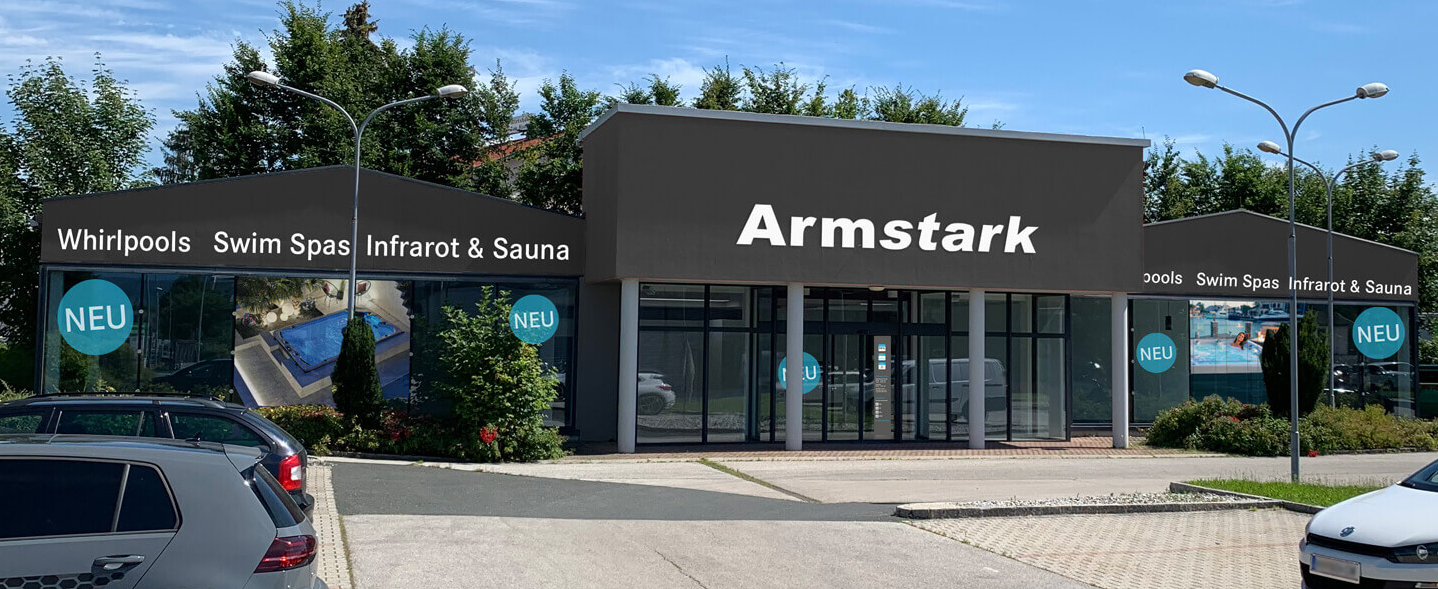 Armstark Welt Klagenfurt eröffnet