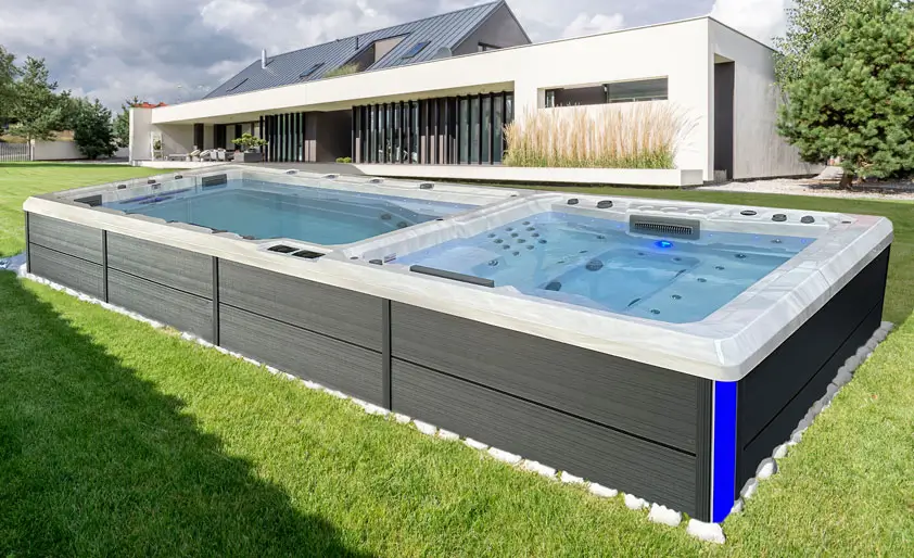 Armstark Skylinespas Semi Inground Swimspa